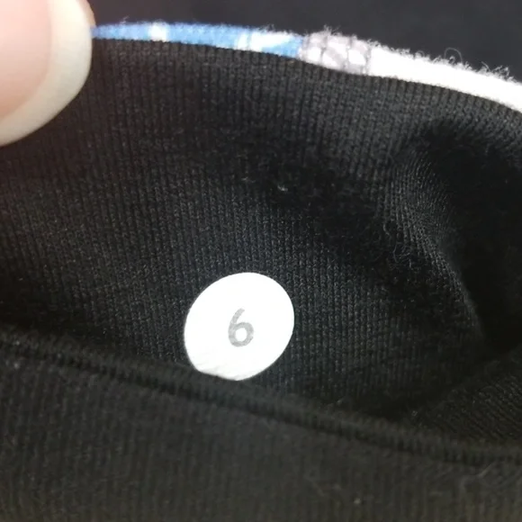 Lululemon Groove Crop Reversible Leggings - Picture 8 of 8